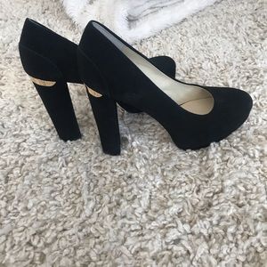 New MICHAEL KORS black suede block heels